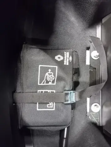 RENAULT AUSTRAL - voiture d'occasion - Photo 17