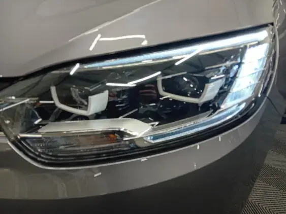 RENAULT SCENIC IV - voiture d'occasion - Photo 22