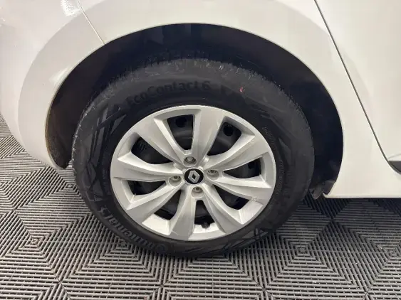 RENAULT CLIO V - voiture d'occasion - Photo 25