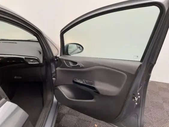 OPEL CORSA E - voiture d'occasion - Photo 19