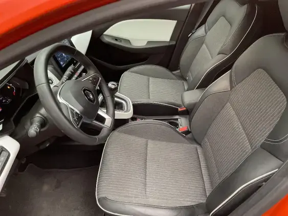 RENAULT CLIO V - voiture d'occasion - Photo 17