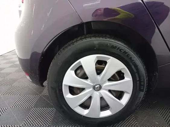 RENAULT ZOE - voiture d'occasion - Photo 24