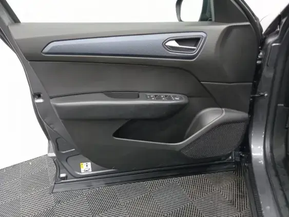 RENAULT ARKANA - voiture d'occasion - Photo 19