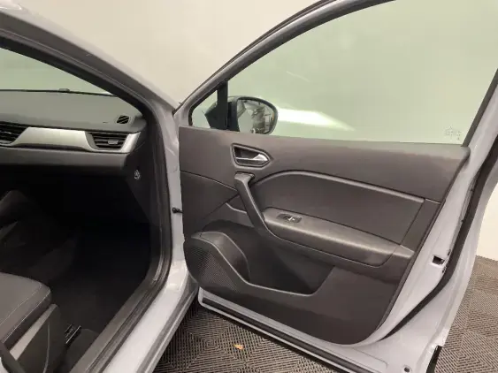 RENAULT CAPTUR II - voiture d'occasion - Photo 20