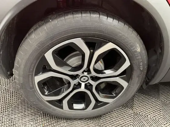 RENAULT CAPTUR II - voiture d'occasion - Photo 24