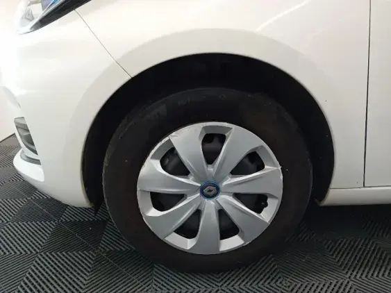 RENAULT ZOE - voiture d'occasion - Photo 23