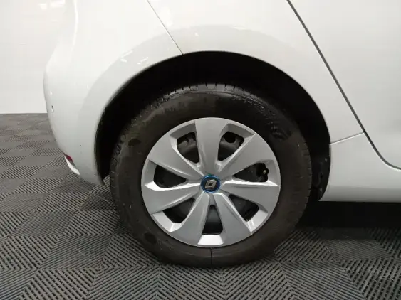 RENAULT ZOE - voiture d'occasion - Photo 25