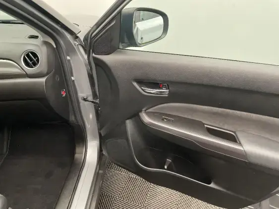 SUZUKI VITARA IV - voiture d'occasion - Photo 20