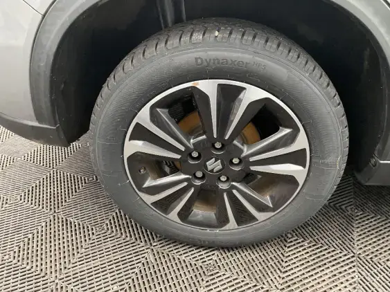 SUZUKI VITARA IV - voiture d'occasion - Photo 24