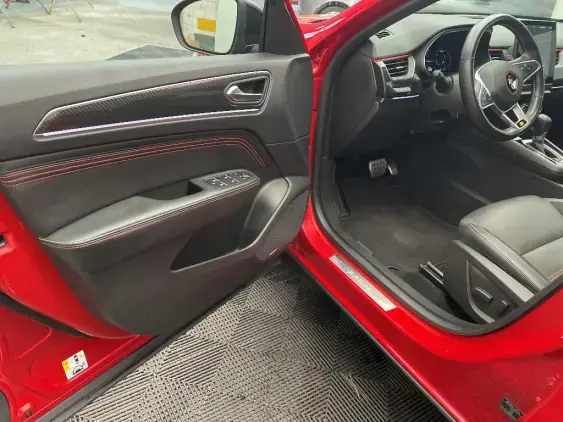 RENAULT ARKANA - voiture d'occasion - Photo 19