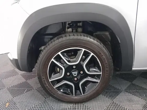 DACIA SPRING - voiture d'occasion - Photo 22