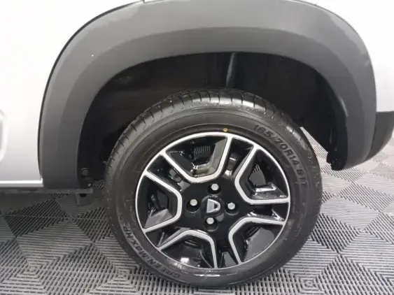 DACIA SPRING - voiture d'occasion - Photo 23