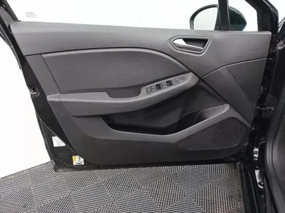 RENAULT CLIO V - voiture d'occasion - Photo 19