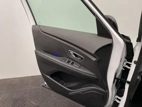 RENAULT SCENIC IV - voiture d'occasion - Photo 17