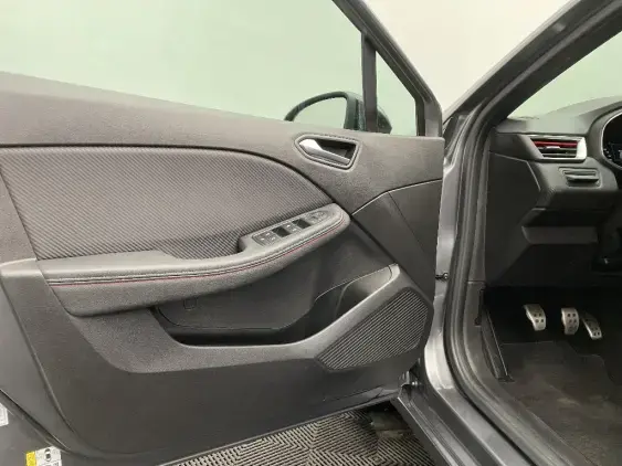 RENAULT CLIO V - voiture d'occasion - Photo 18