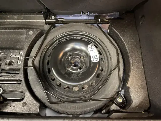 RENAULT CLIO V - voiture d'occasion - Photo 17