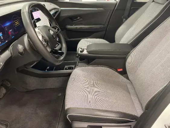 RENAULT MEGANE V - voiture d'occasion - Photo 18