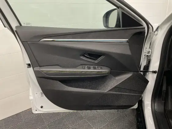 RENAULT MEGANE V - voiture d'occasion - Photo 19