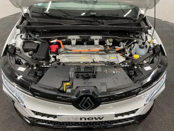 RENAULT MEGANE V - voiture d'occasion - Photo 21