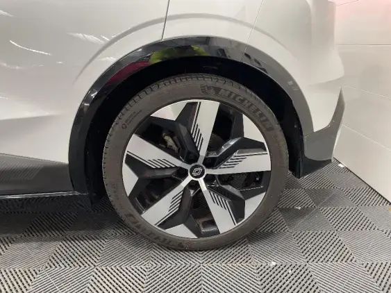 RENAULT MEGANE V - voiture d'occasion - Photo 24