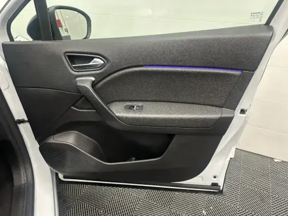 RENAULT CAPTUR II - voiture d'occasion - Photo 20