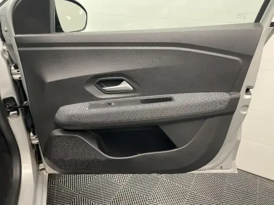 DACIA SANDERO III - voiture d'occasion - Photo 19