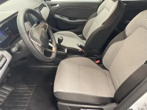 RENAULT CLIO V - voiture d'occasion - Photo 18