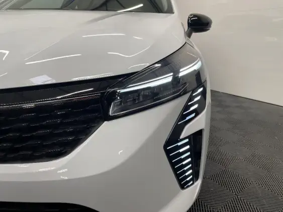 RENAULT CLIO V - voiture d'occasion - Photo 22