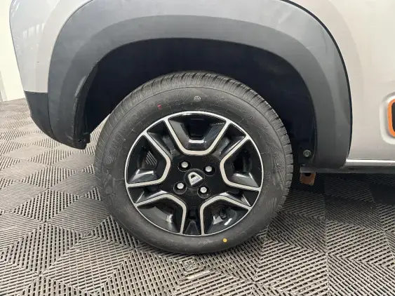 DACIA SPRING - voiture d'occasion - Photo 23