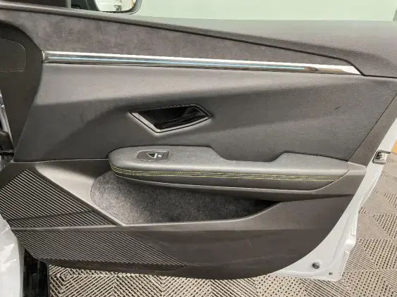 RENAULT MEGANE V - voiture d'occasion - Photo 20