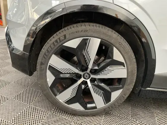 RENAULT MEGANE V - voiture d'occasion - Photo 25