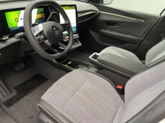 RENAULT SCENIC V ELECTRIQUE - voiture d'occasion - Photo 18