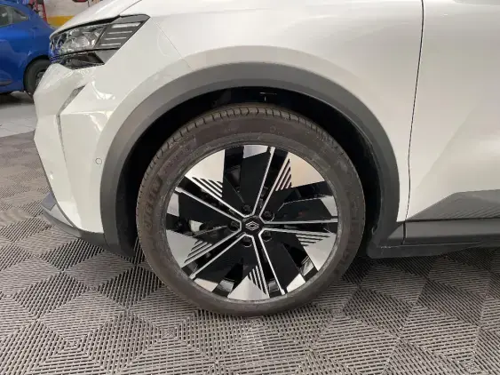 RENAULT SCENIC V ELECTRIQUE - voiture d'occasion - Photo 23