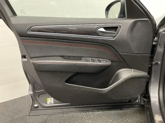 RENAULT ARKANA - voiture d'occasion - Photo 19