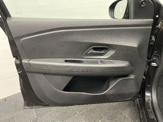 DACIA SANDERO III - voiture d'occasion - Photo 18