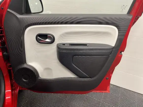 RENAULT TWINGO III - voiture d'occasion - Photo 19