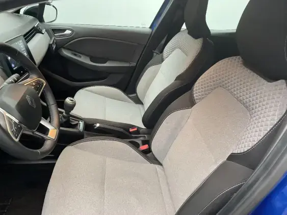 RENAULT CLIO V - voiture d'occasion - Photo 18