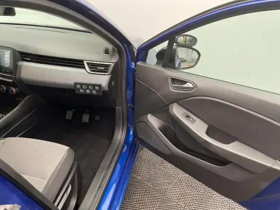 RENAULT CLIO V - voiture d'occasion - Photo 20