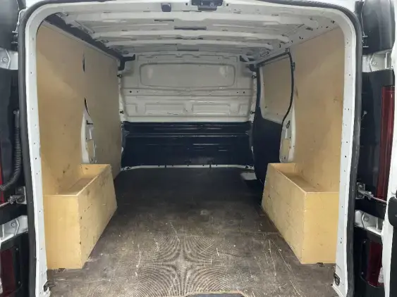 RENAULT TRAFIC FG III - voiture d'occasion - Photo 14