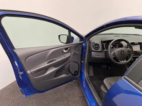 RENAULT CLIO IV - voiture d'occasion - Photo 19