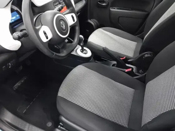 RENAULT TWINGO ELECTRIQUE III - voiture d'occasion - Photo 17
