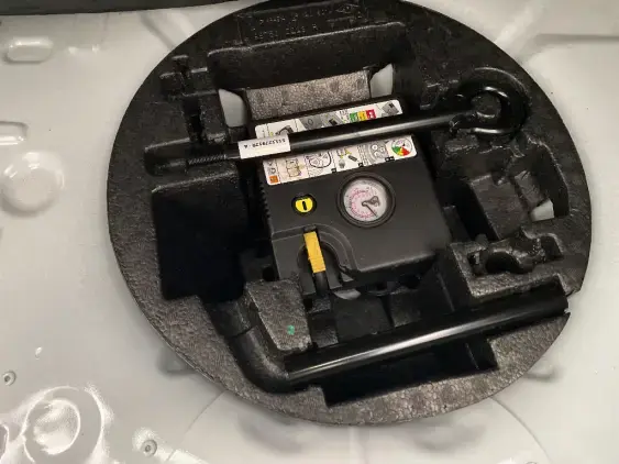 RENAULT ZOE - voiture d'occasion - Photo 16