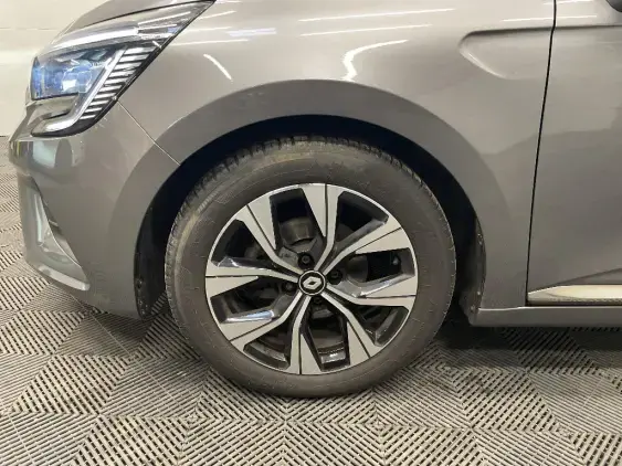 RENAULT CLIO V - voiture d'occasion - Photo 23