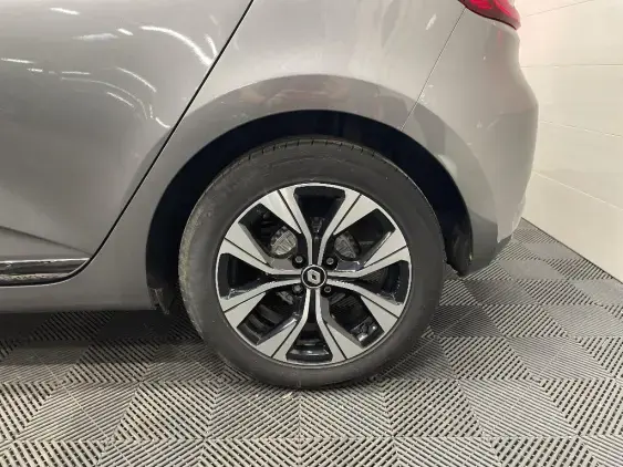 RENAULT CLIO V - voiture d'occasion - Photo 24