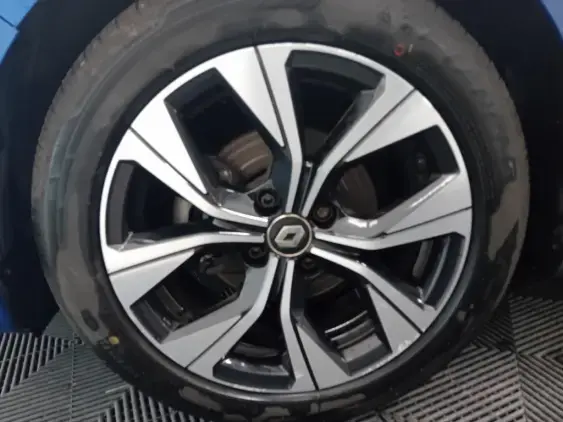 RENAULT CLIO V - voiture d'occasion - Photo 23