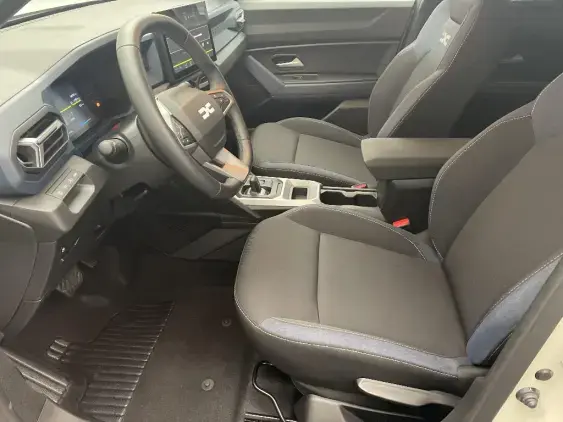 DACIA DUSTER III - voiture d'occasion - Photo 18