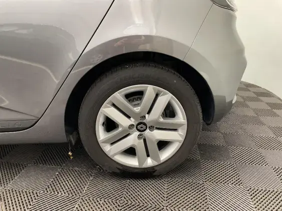 RENAULT CLIO V - voiture d'occasion - Photo 24