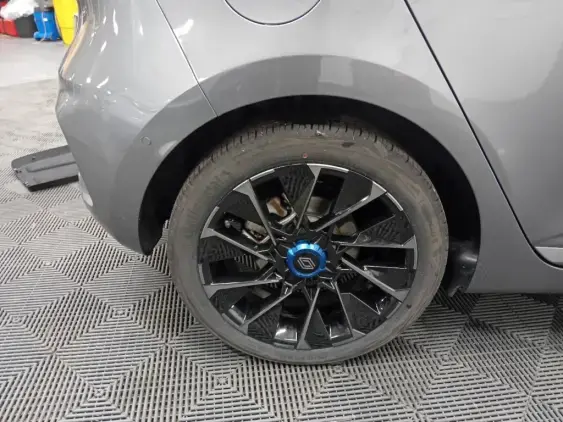 RENAULT CLIO V - voiture d'occasion - Photo 25