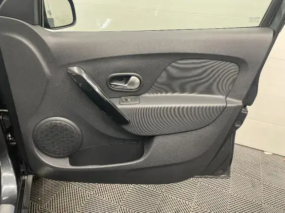 DACIA SANDERO II - voiture d'occasion - Photo 20