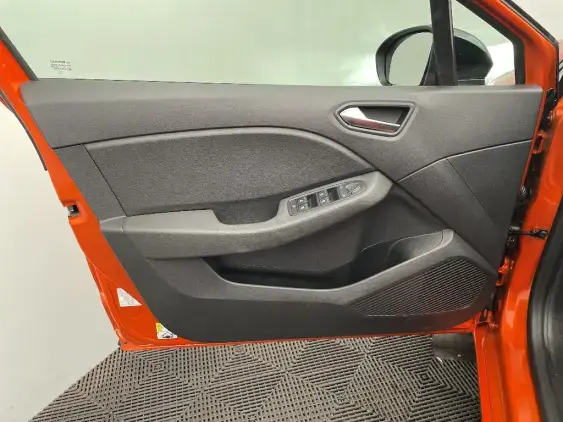 RENAULT CLIO V - voiture d'occasion - Photo 19